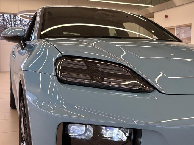 PORSCHE Macan Photo 21
