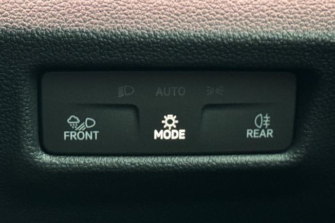 VOLKSWAGEN Tiguan Photo 24