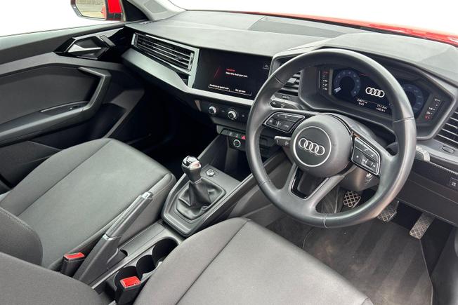 AUDI A1 Photo 6