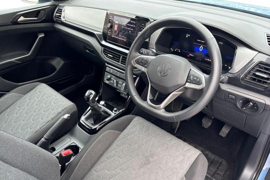 Volkswagen T-cross Photo autoimg-a08b0a82a3a13cd490dda3d6dfcd1c39c921dd45.jpg