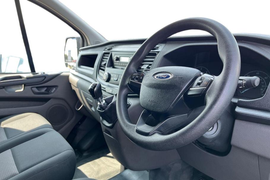 Used Ford Transit Custom YM19NWA 14