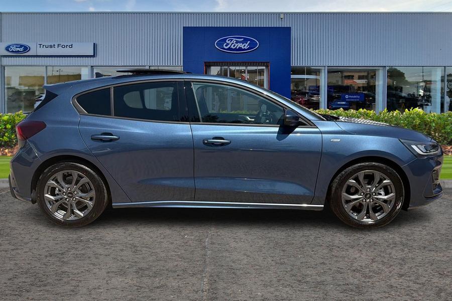 Ford Focus Photo autoimg-a08c6d80ef034003652e634278a2a3455d56192c.jpg
