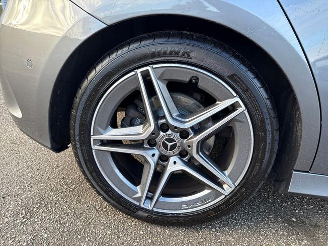MERCEDES-BENZ A Class Photo 23