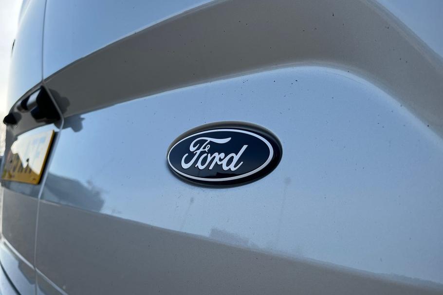 Used FORD TRANSIT WN75ATF 7