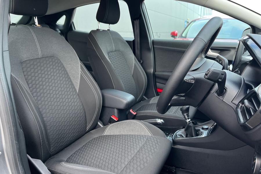 Ford PUMA Photo autoimg-a08dca4b01d5117b4b8b74153507e0679f15b6c9.jpg