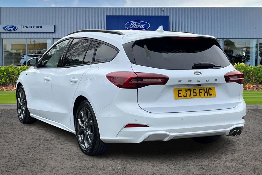 Ford FOCUS Photo autoimg-a09164d22f3be526b856d66f17b1ad6e817911db.jpg