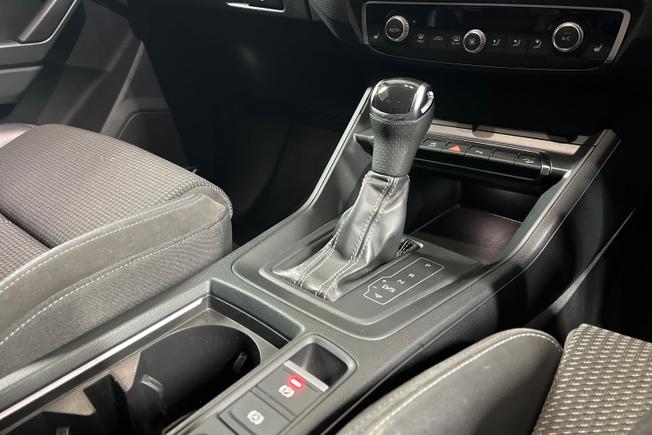 Audi Q3 Photo 23