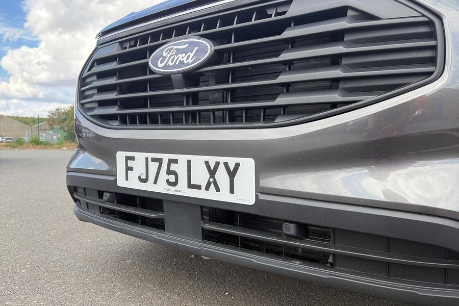 Ford TRANSIT CUSTOM Photo autoimg-a091f73b7d9906023ab52325a31184907e40be57.jpg