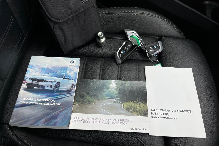 BMW 3 Series Photo autoimg-a092a0a206c2f27965ef259f8148f15190cd722f.jpg