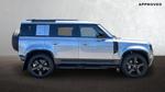 Land Rover Defender Photo 4