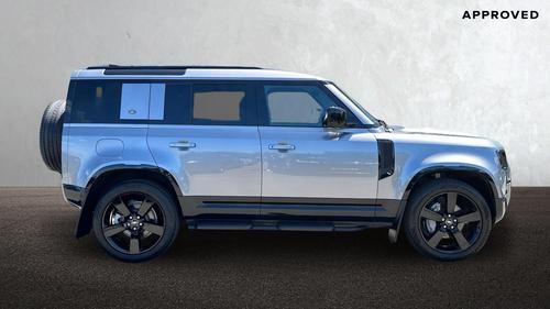 Land Rover Defender Photo autoimg-a09821ad06897b3be64ff10c5bdf1afcaa6ae565.jpg
