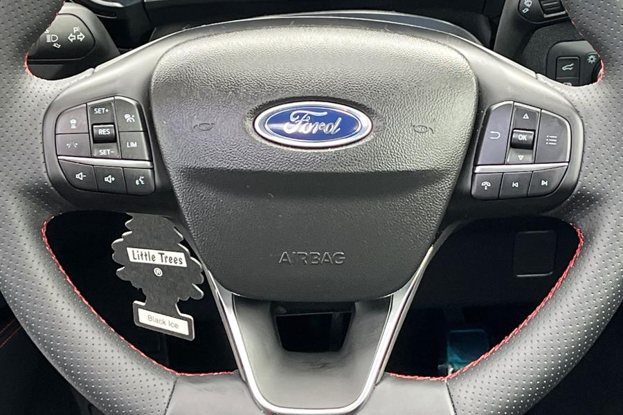 Ford KUGA Photo autoimg-a09979bfa35d819db5e5e94707acd37e8c17bf51.jpg