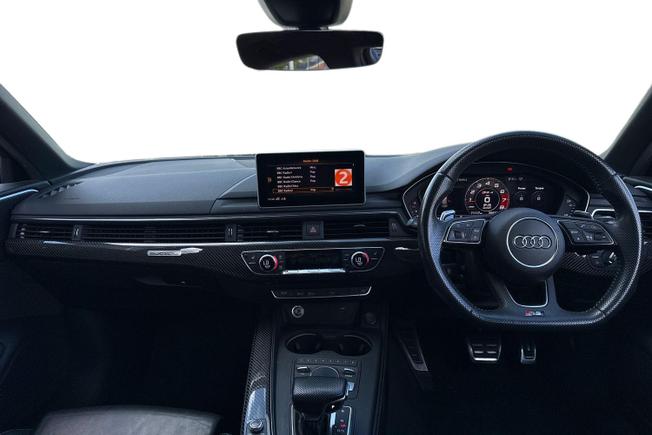 AUDI Rs4 Avant Photo 10