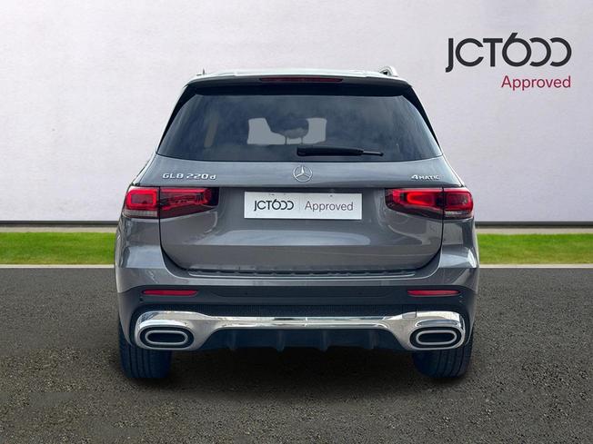 MERCEDES-BENZ Glb Photo 7