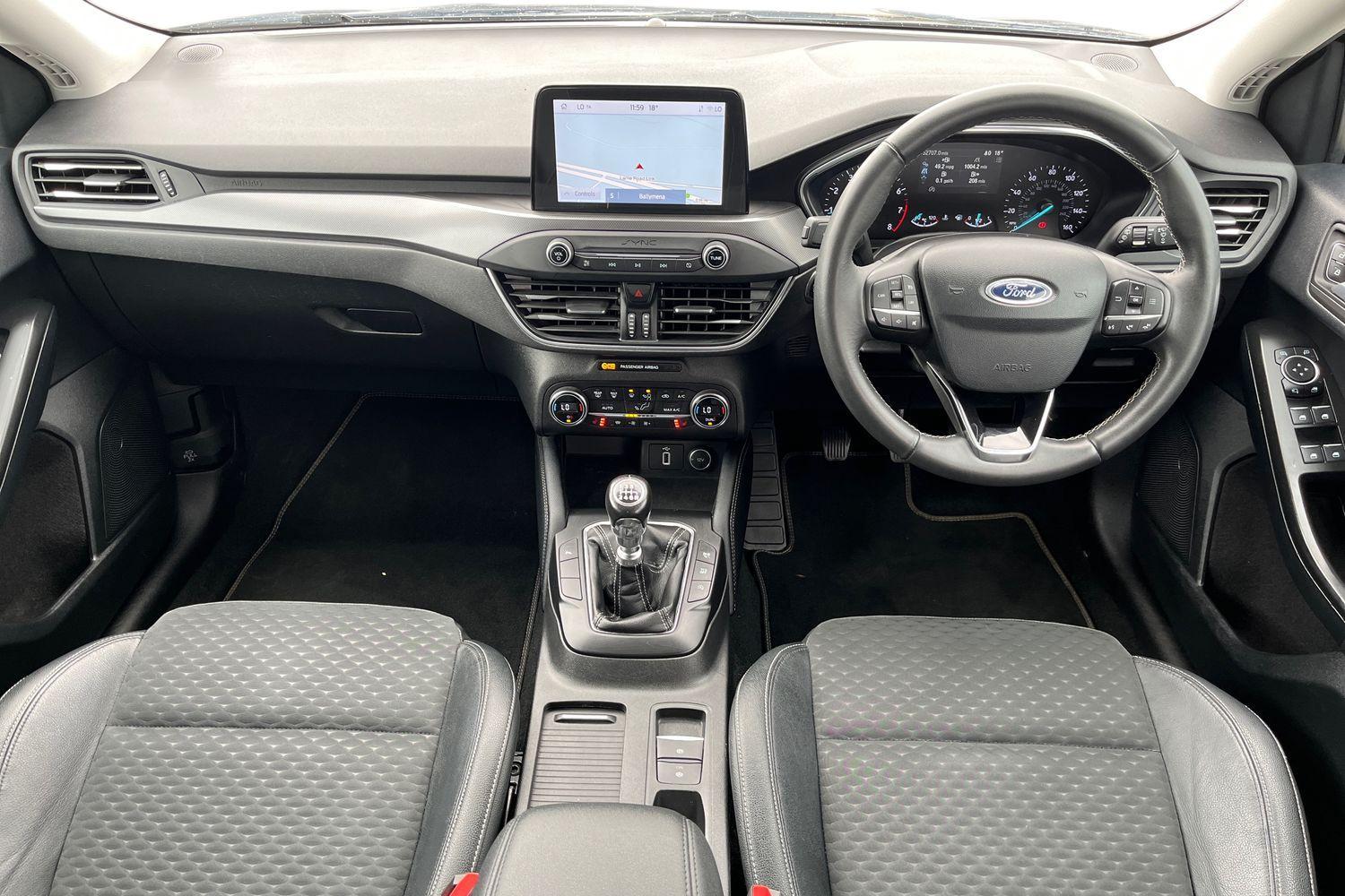 Ford FOCUS Photo 9