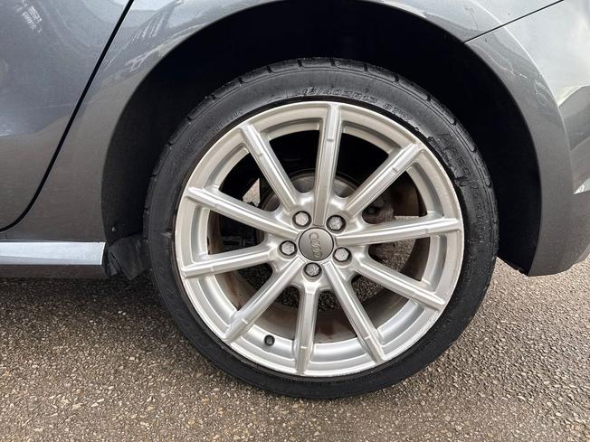 AUDI A1 Photo 5