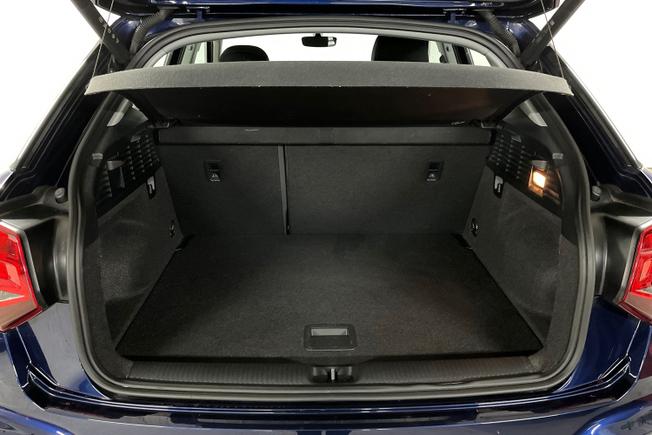 AUDI Q2 Photo 12
