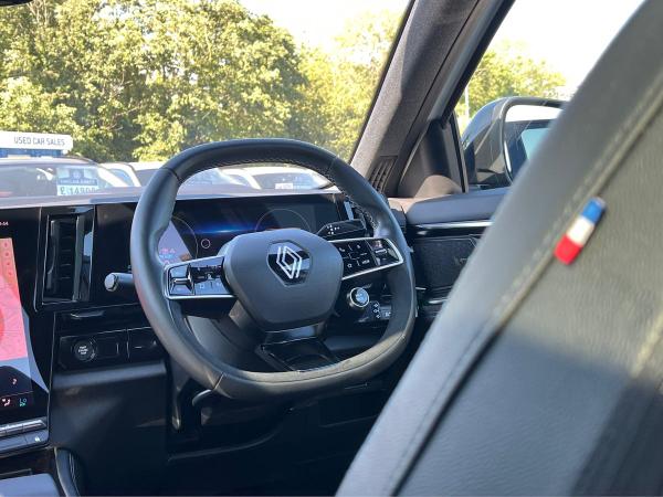 Renault Austral Photo autoimg-a0ace7183bd9f15a95ee81d42d41c45da3c14e80.jpg