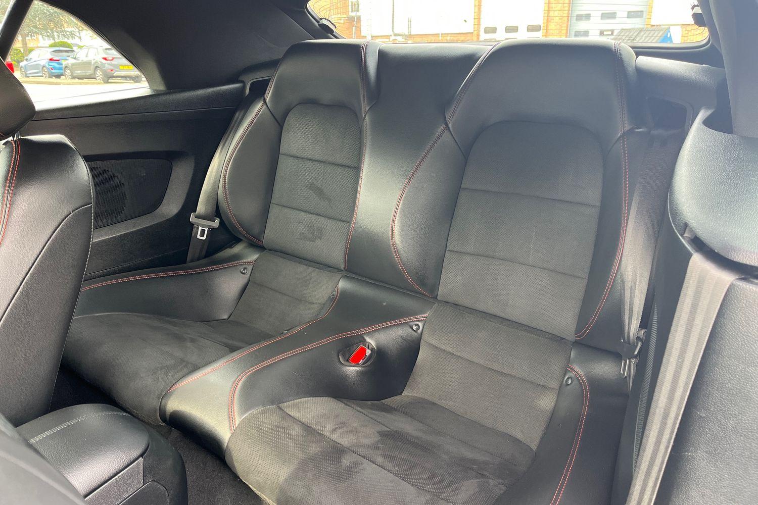 Ford Mustang Photo 19