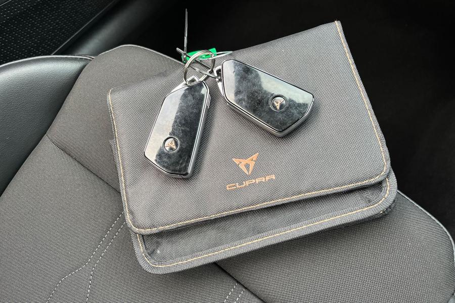 CUPRA Formentor Photo autoimg-a0b500835402ba39254cbfb9ee417daf2a4b7d28.jpg