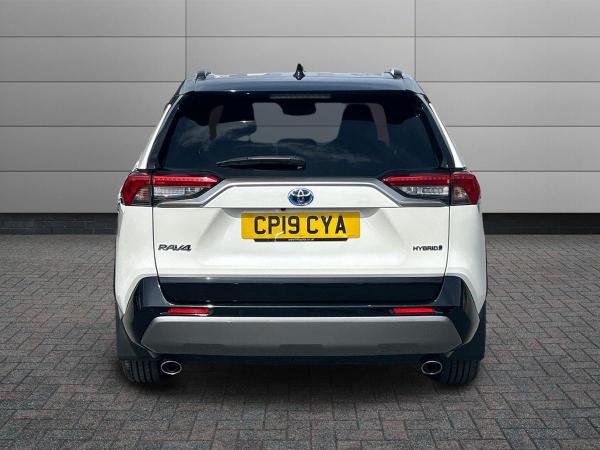 Toyota RAV4 Photo autoimg-a0b830716ff2369acc938be85ebdab8c4e976ffa.jpg