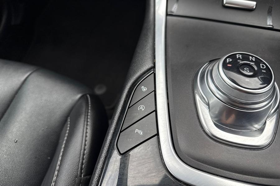 Ford S-MAX Photo autoimg-a0b8be92e71320b8c39397decaf942f5ad76e590.jpg