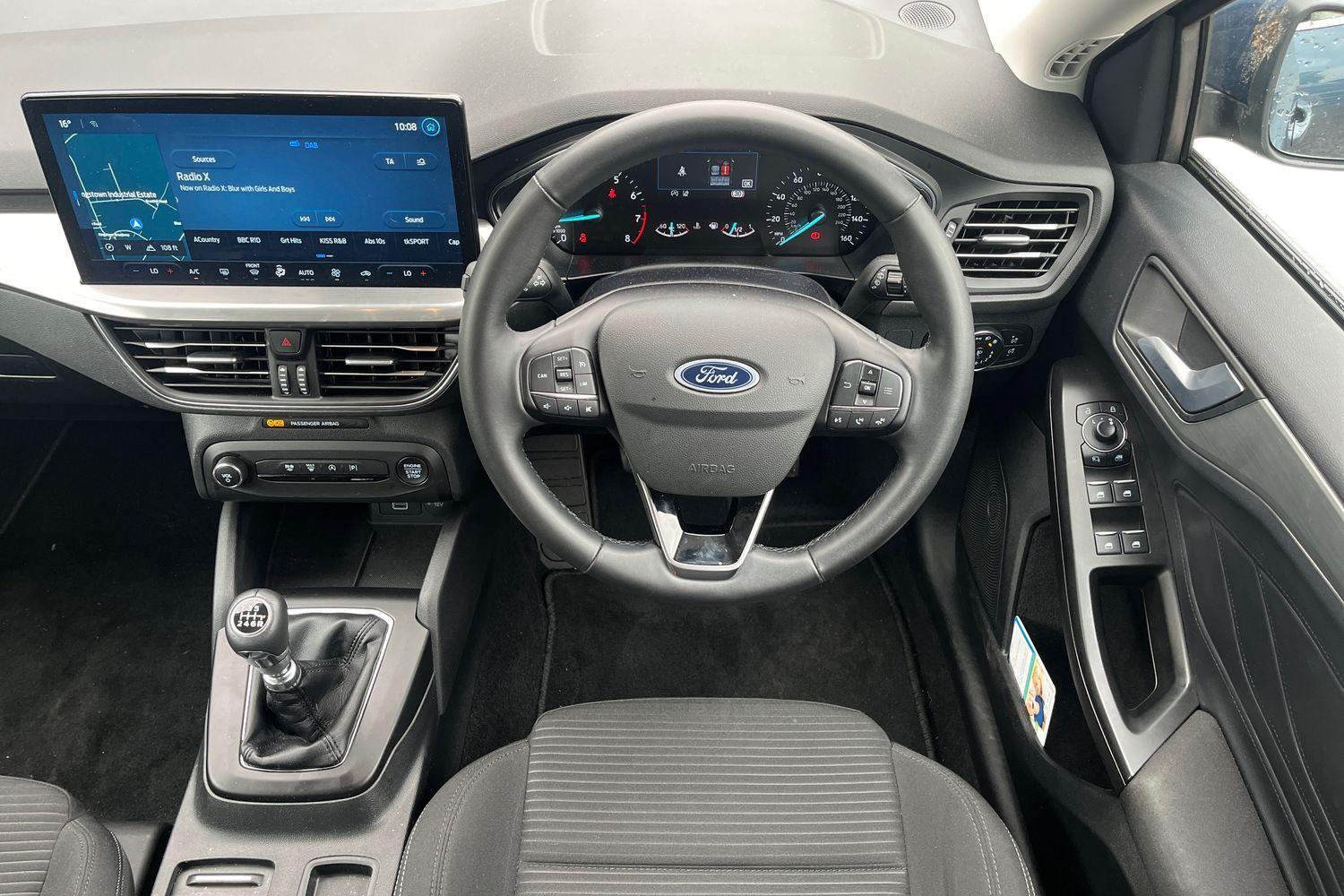 Ford Focus Photo 10