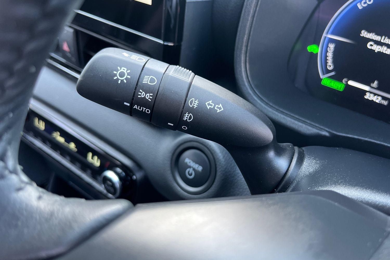 Toyota YARIS Photo 13