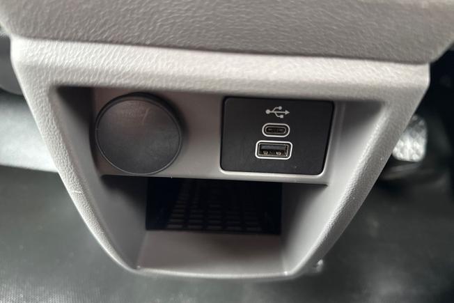 Volkswagen Transporter Photo 44