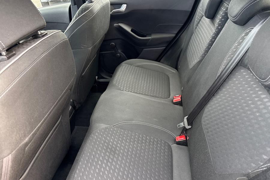 Ford FIESTA Photo autoimg-a0bcbd0111a699fb7bccf94cf1723a205dd13f8c.jpg