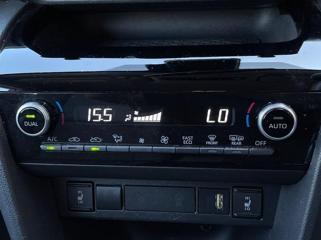 TOYOTA Yaris Cross Photo 45
