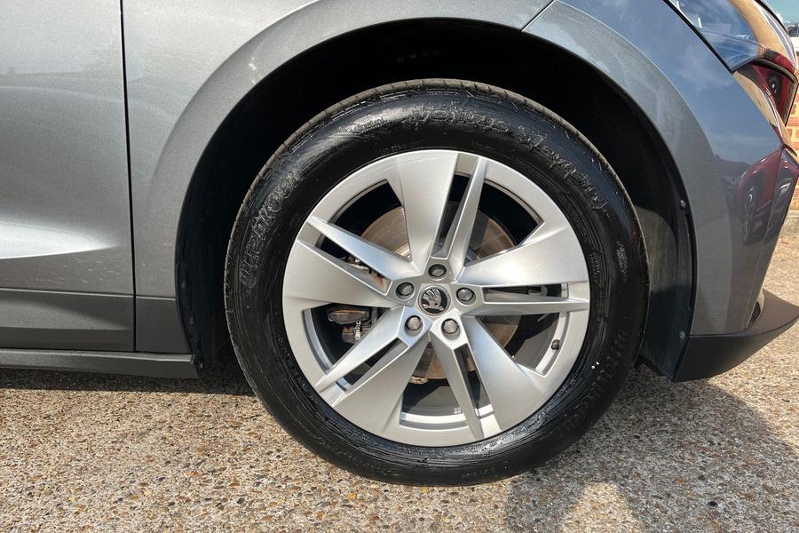 Skoda ENYAQ Photo autoimg-a0c4e958e7d75f8feea9eb1622ac3779ddd71c97.jpg