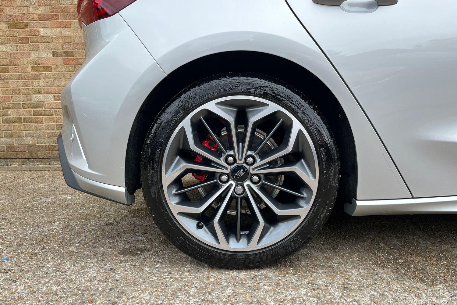 Ford Focus Photo 7