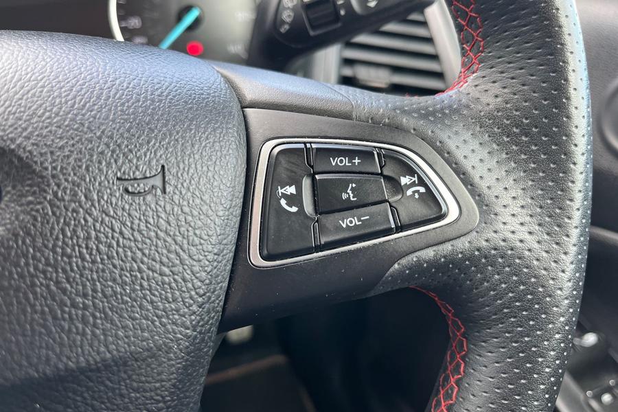 Ford ECOSPORT Photo autoimg-a0cafba2271e712b29ebe70294b1b033e3727d7a.jpg