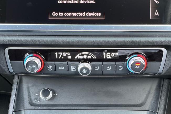 AUDI Q3 Photo 27