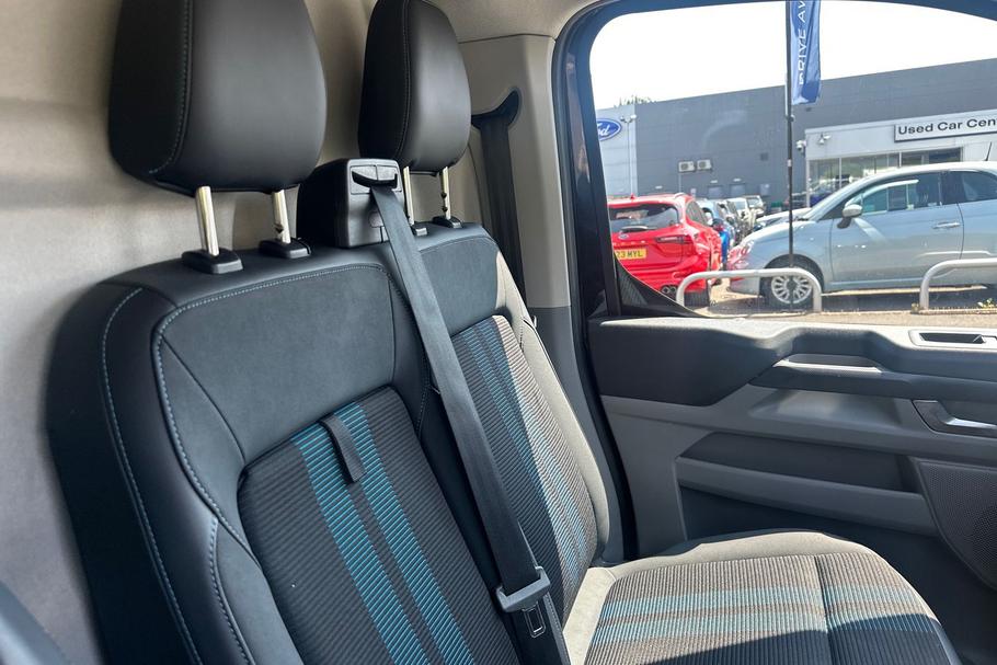 Used Ford TRANSIT CUSTOM WV74RGX 38