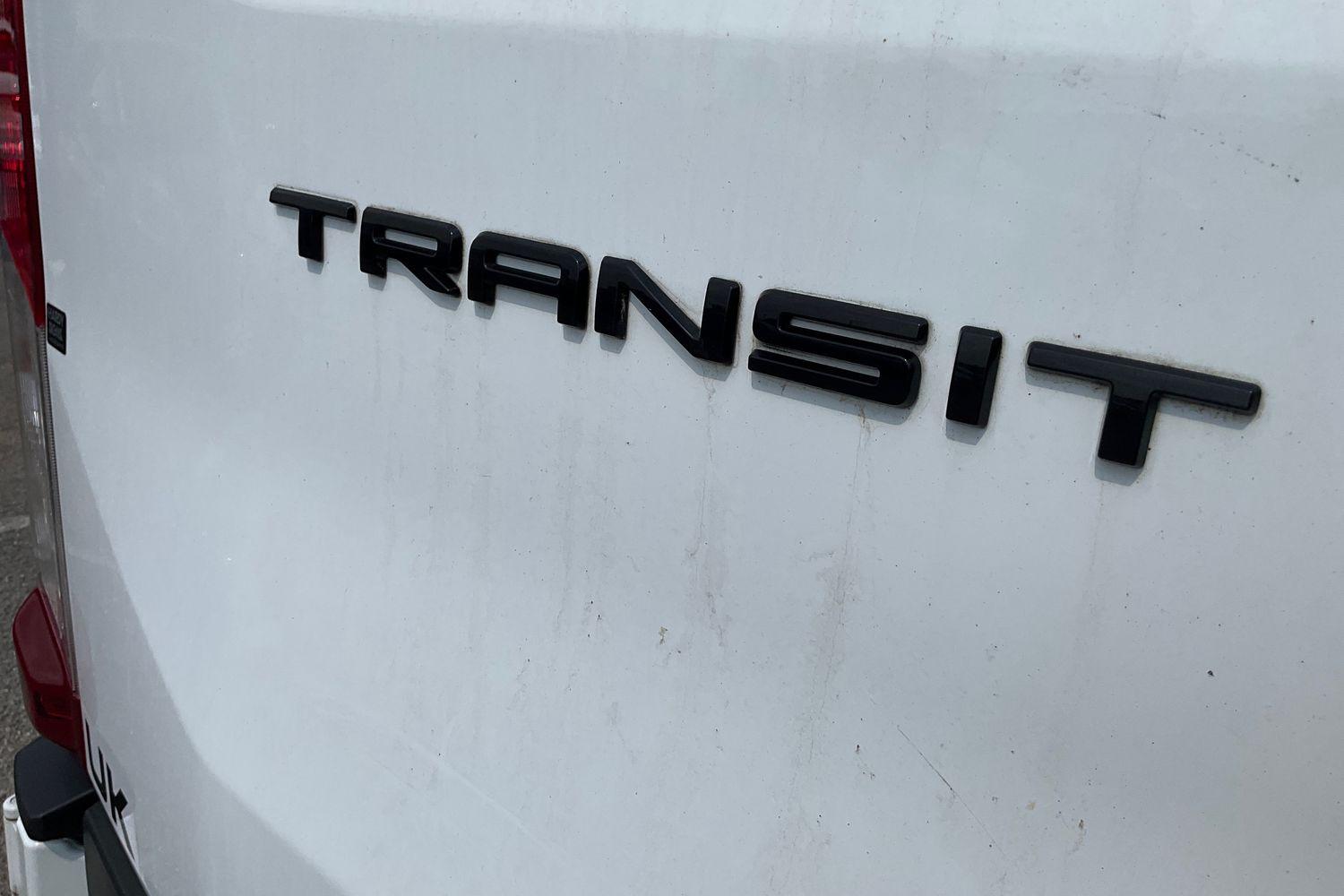 Ford TRANSIT Photo 19