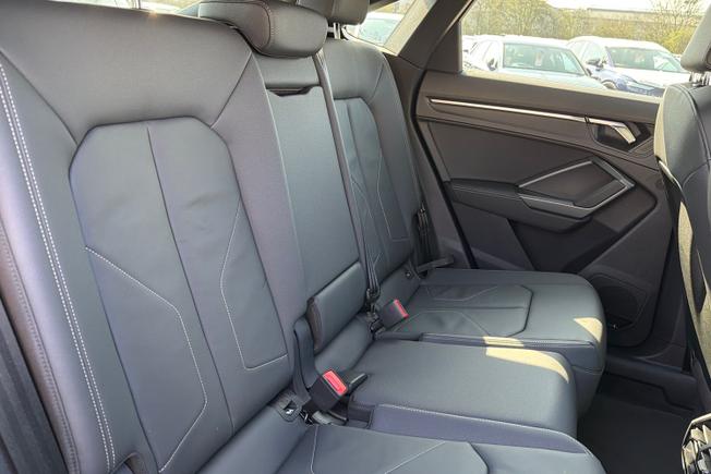 Audi Q3 Photo 27