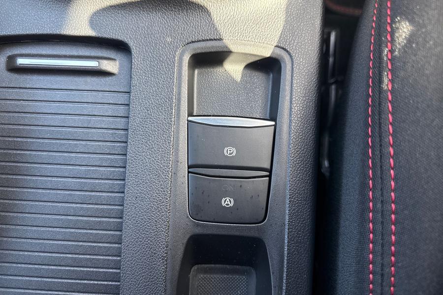 Ford FOCUS Photo autoimg-a0e5c74d49a743661fc5cc4611950f154bb60892.jpg