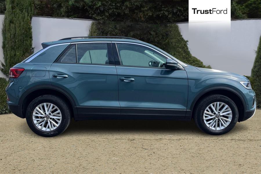 Volkswagen T-ROC Photo autoimg-a0e676ef698fc4b3858f035efe9f559614abe321.jpg