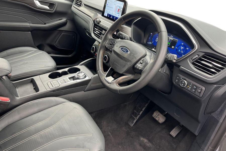 Ford Kuga Photo autoimg-a0e7c2da77cd988d232869c0b8f889774af6181c.jpg