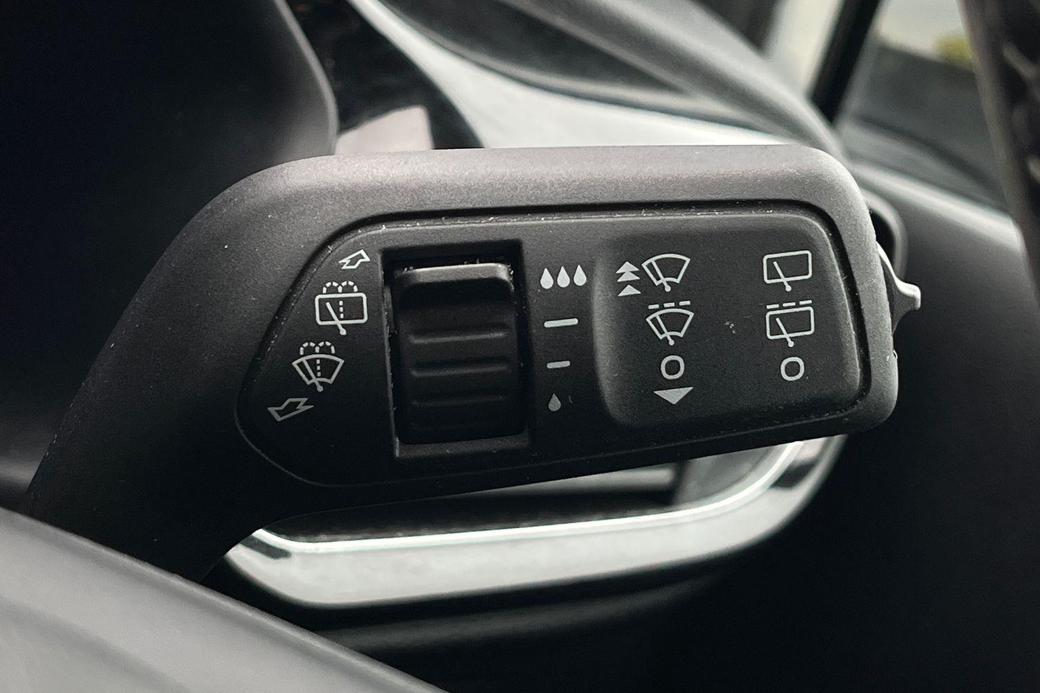 Ford Fiesta Photo 14