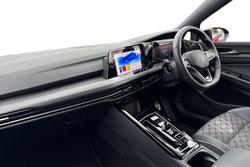 VOLKSWAGEN Golf Photo 2