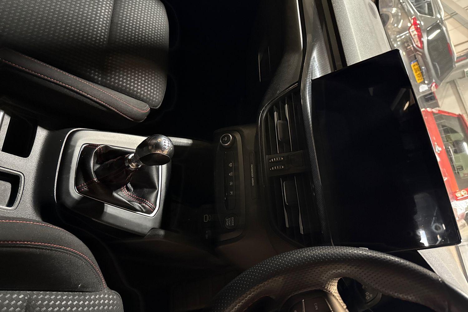 Ford FOCUS Photo 27