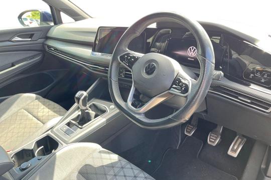 Volkswagen Golf Photo autoimg-a0f0bf9bd839a30ef3a957a8194596a92bca9215.jpg