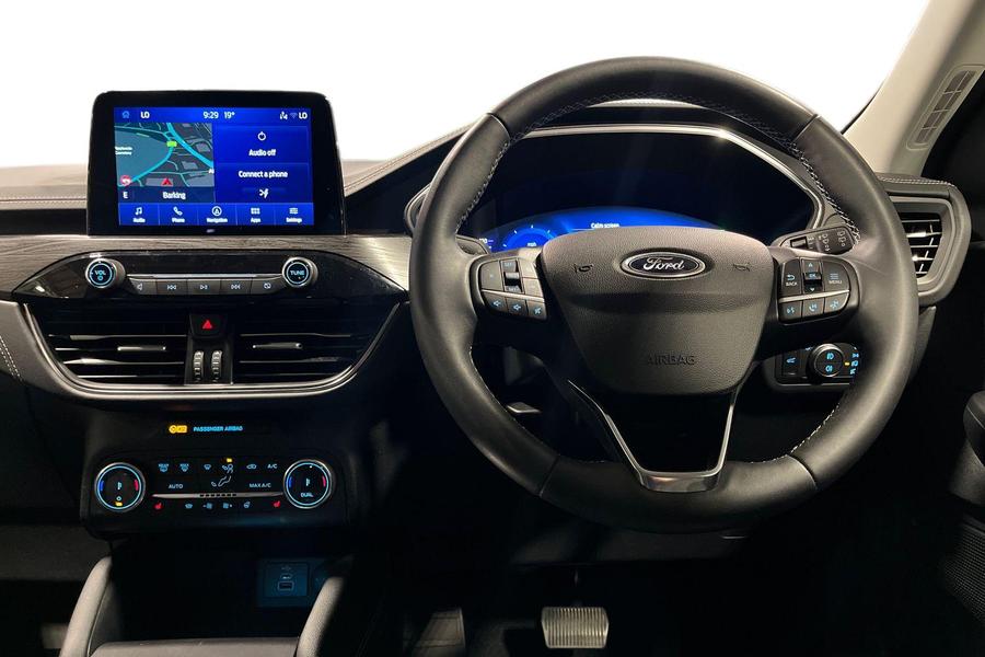Ford KUGA Photo autoimg-a0f20dc513ea772a1192960c7947ea2506295ec9.jpg