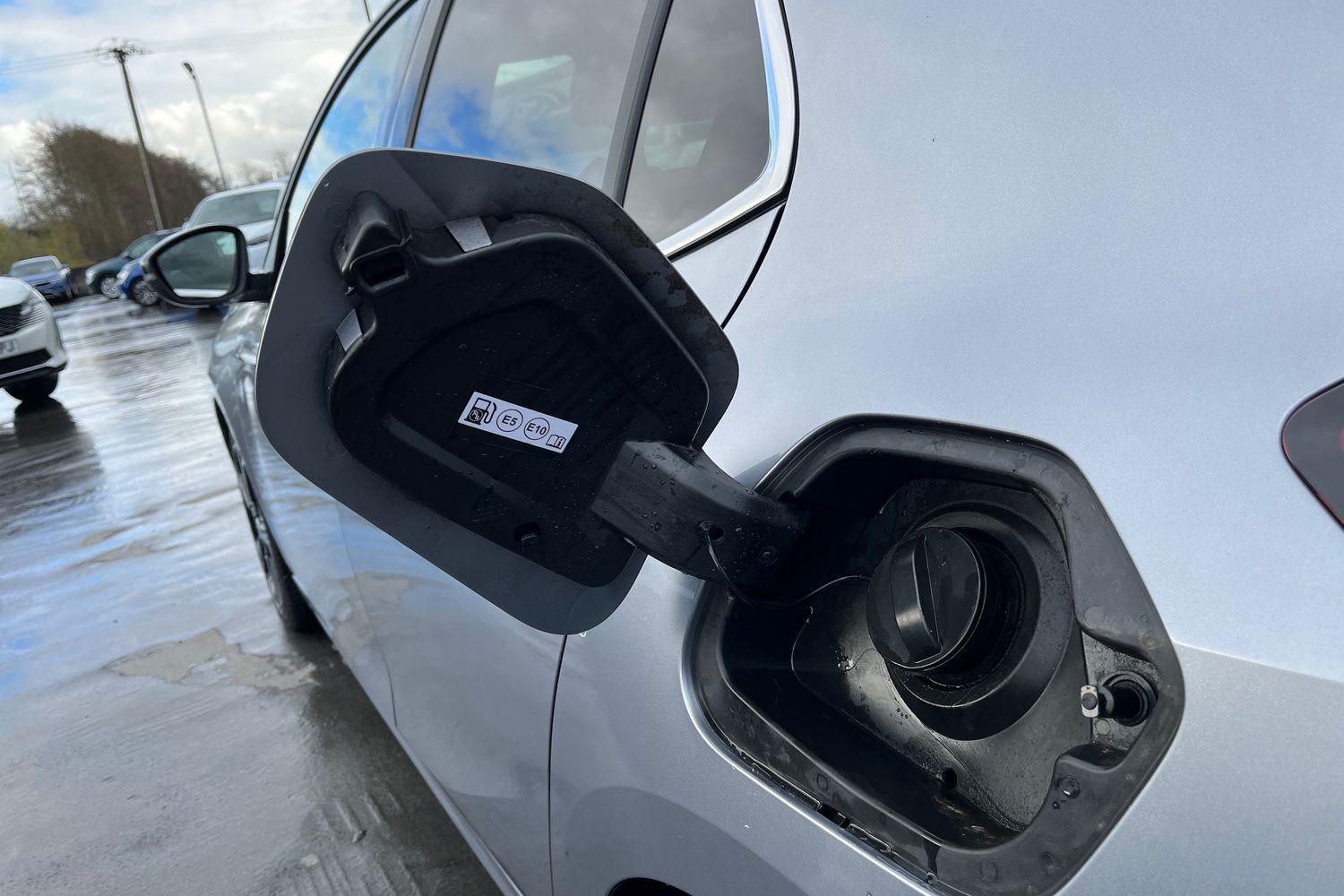Vauxhall CORSA Photo 22