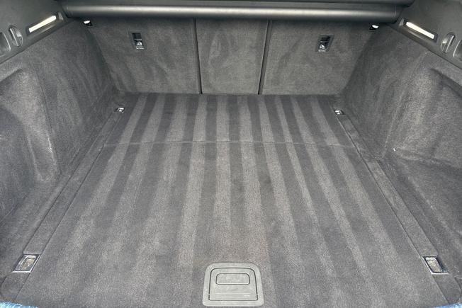 AUDI A4 Avant Photo 12