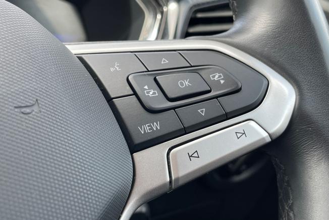VOLKSWAGEN T-Cross Photo 17
