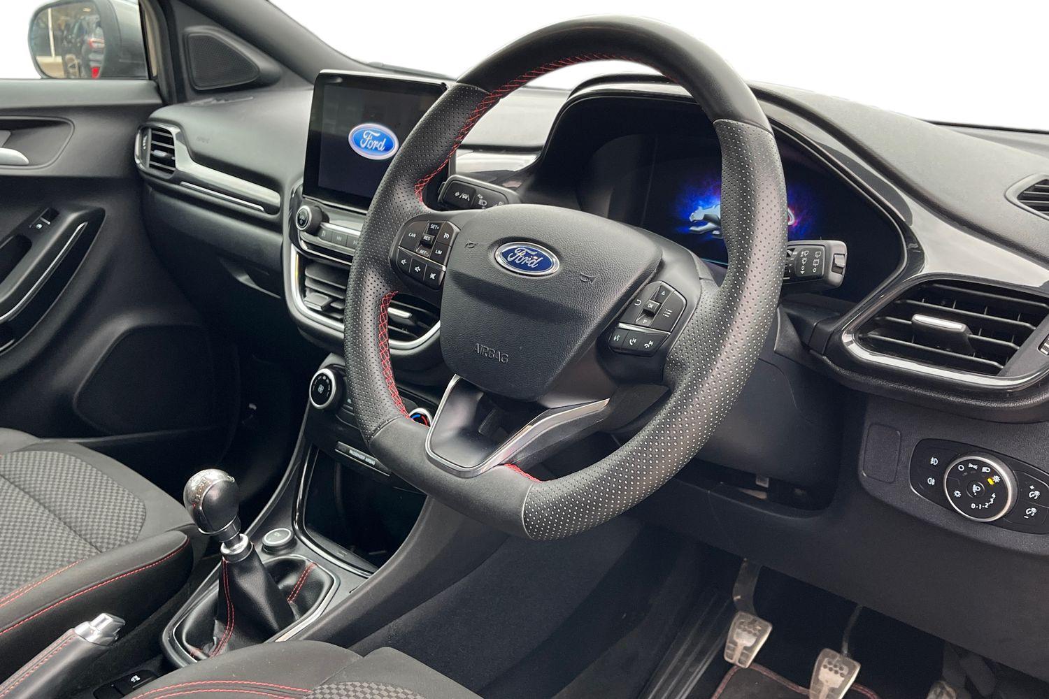 Ford PUMA Photo 8
